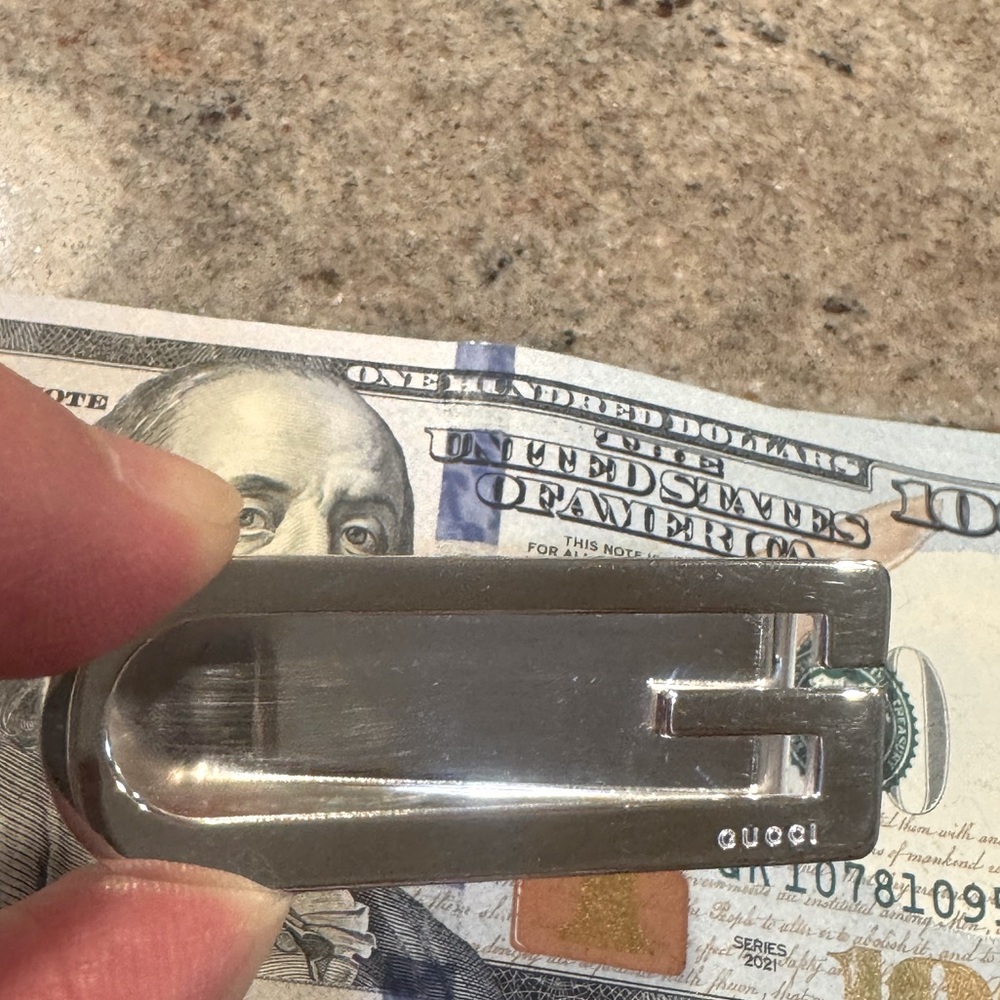 Authentic Engraved Gucci Money Clip in Silver